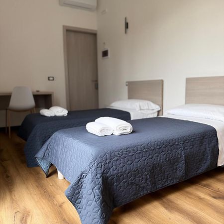 Hotel Infinity House - Eleganza Moderna Tra Treviso E Venezia Casièr Esterno foto