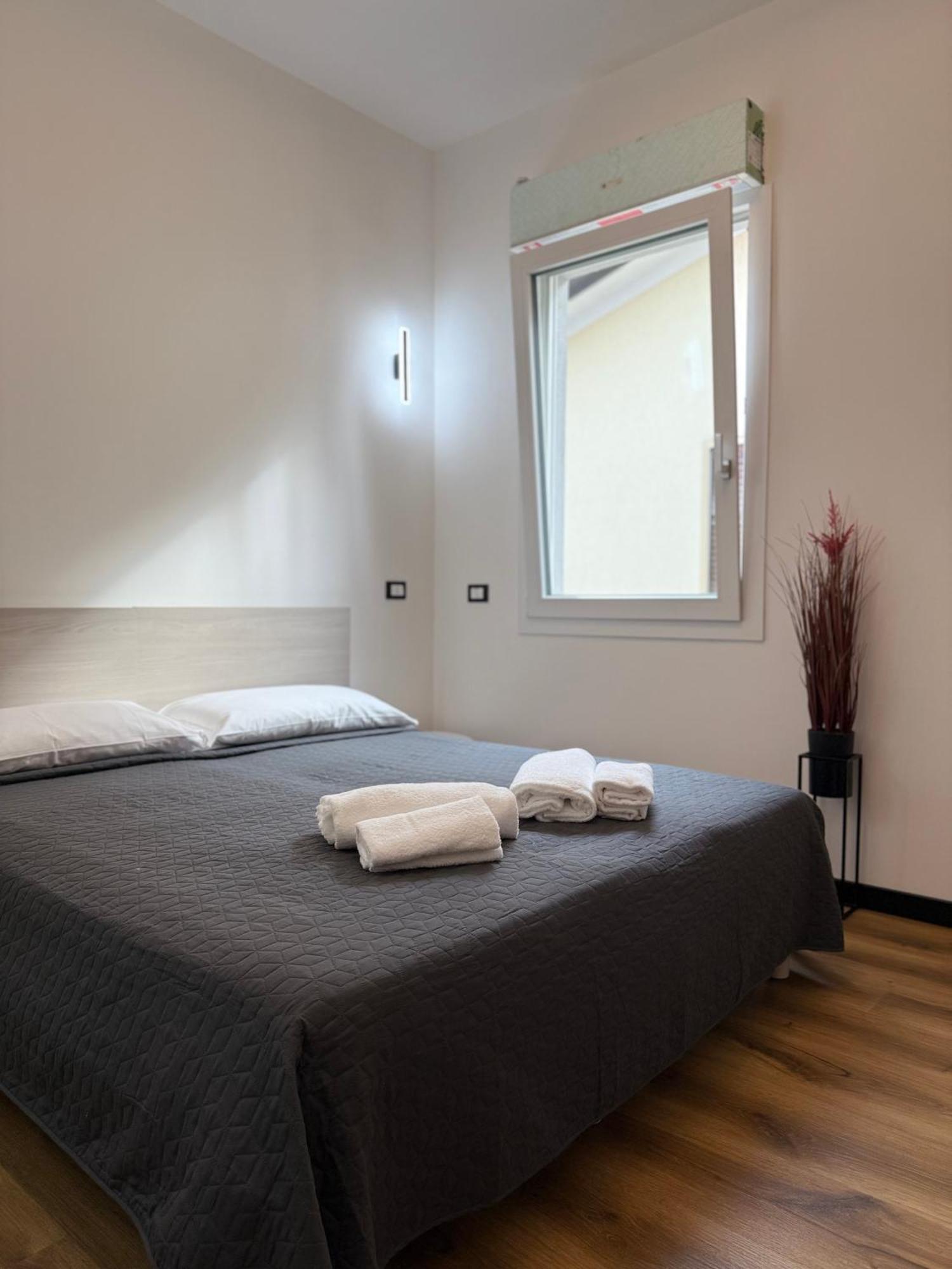 Hotel Infinity House - Eleganza Moderna Tra Treviso E Venezia Casièr Esterno foto