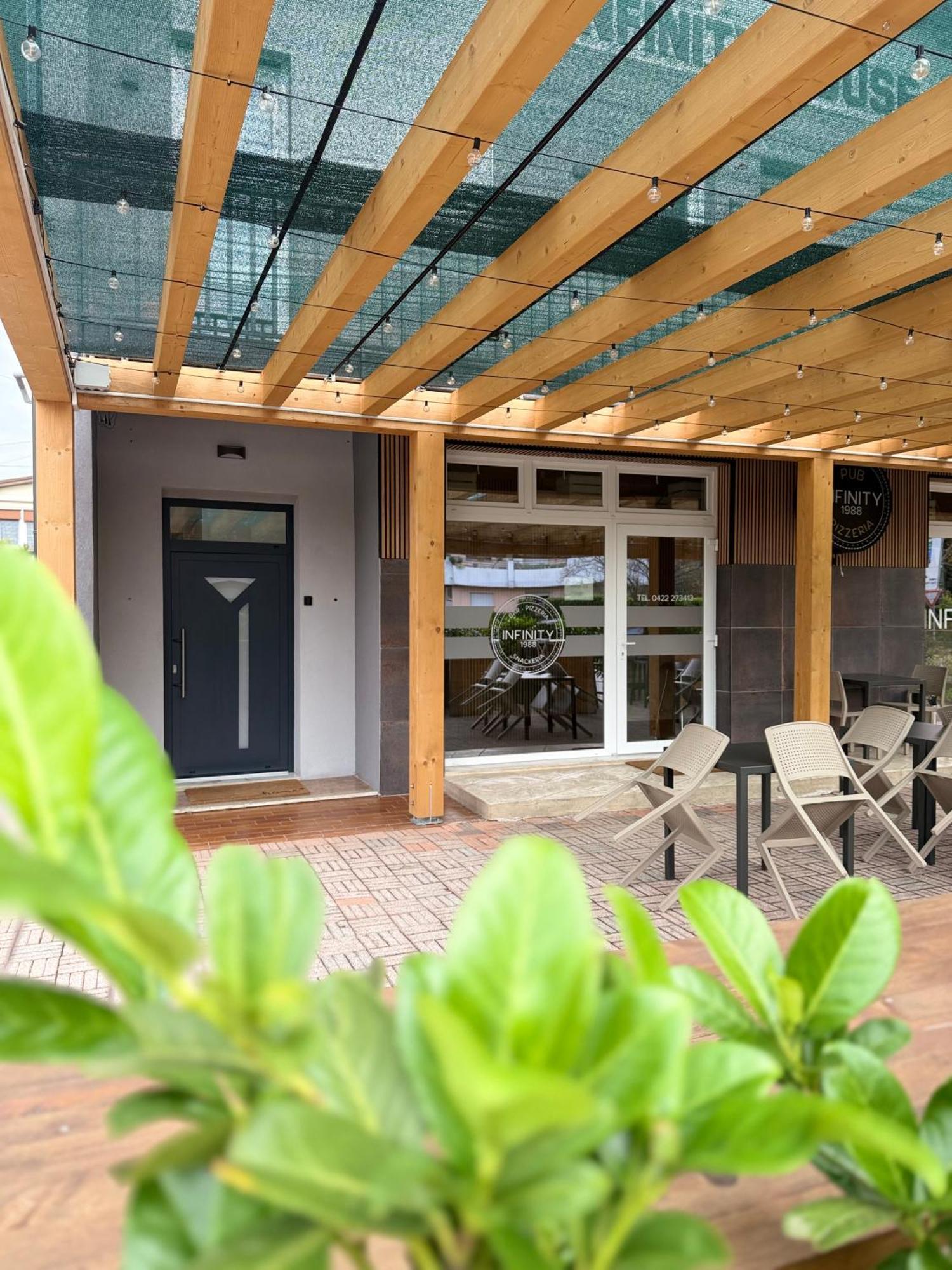 Hotel Infinity House - Eleganza Moderna Tra Treviso E Venezia Casièr Esterno foto